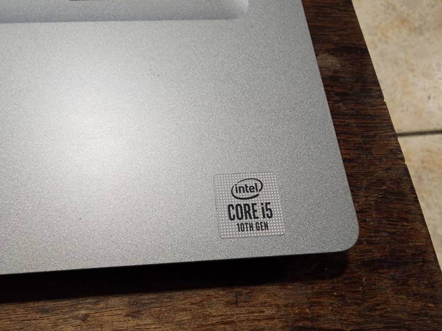 ***Dell laptop: Latitude 5410 ***  ` i5 10th gen *** 16gb/256gb!!!