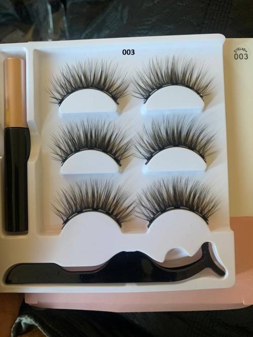 Magnetic Eyelashes & Eyeliner