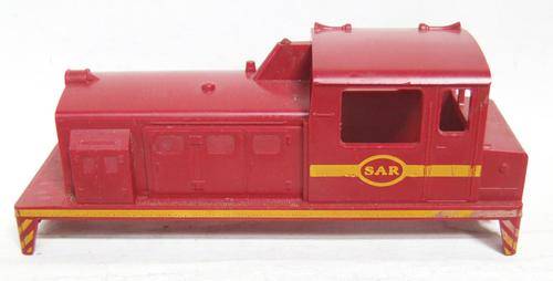 LIMA HO: SAR Diesel Locomotive Body in excellent used condition(Italy)