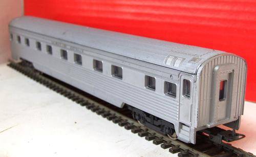 LIMA OO: Australian Passenger Coach in good used unboxed condition (Italy)