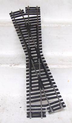 LIMA HO: 1pc #3039 18 Deg Diamond Crossing in very good used condition.