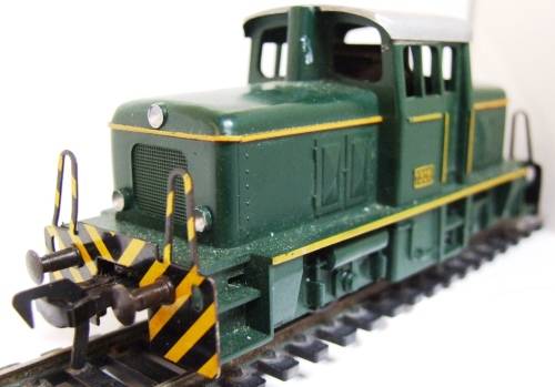 FLEISCHMANN HO: Vintage Green 1306 Shunter Locomotive in good unboxed condition (W Germany)