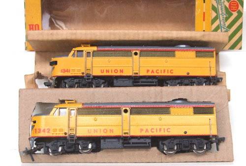 FLEISCHMANN HO:Vintage Detailed UP SET Diesel  Locomotives in very good boxed condition (Germany)