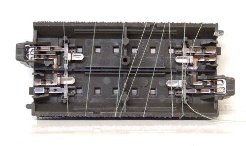 MARKLIN HO:2pc 3 Rail Metal/Plastic C-Type Track (#077) in very good un-boxed condition.(Germany)