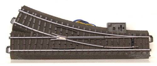 MARKLIN HO: 3 Rail Metal/Plastic C-Type RH Point (#612) in fair un-boxed condition.(Germany)