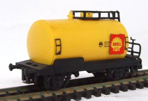 ARNOLD RAPIDO N: Detailed SHELL Tanker in fair un-boxed condition (Germany)