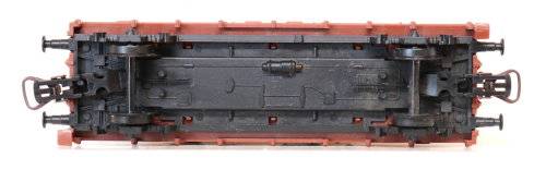 LIMA HO: Modern Open Wagon with scrap car Load in good un-boxed condition (Italy)