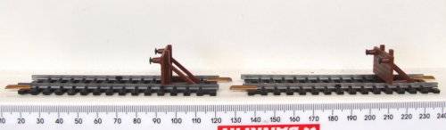 LIMA HO: Metal/Plastic Track End(403025) in Good un-boxed condition.(Italy)