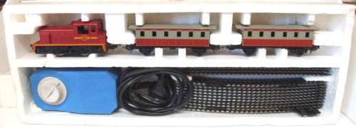 LIMA HO:  SAR "KLERKSDORP" Junior  Passenger Train Set (10 1310) in good boxed condition (Italy)