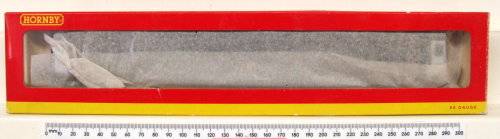 HORNBY OO: Detailed English Grand Central MK3 Buffet Car R4331 in NEW boxed condition (China)