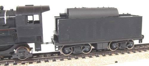 LIMA HO: SAR Lookalike  2-8-2  Steam Locomotive + Tender in good boxed, used condition (Italy)