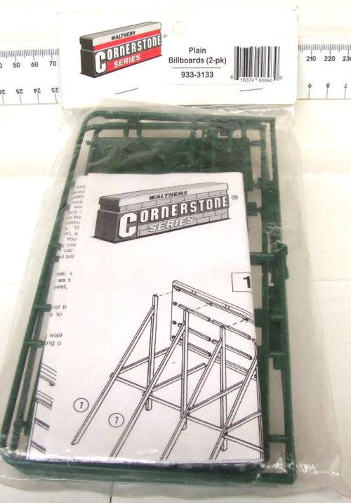 WHALTHERS SCENERY HO: 2pc Packaged Bill Boards in New Unassembled Complete condition(USA)