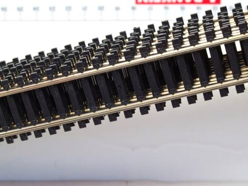 MODEL POWER GT HO: 1pc Nickel Silver FlexTrack, 0.9m in Length NEW un-boxed condition.(Italy)