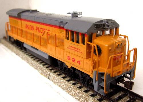 BACHMANN HO: Detailed UP EMD U36B Locomotive in Like NEW boxed condition (China)