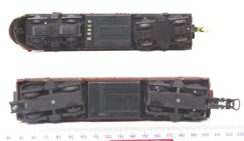 LIFE LIKE HO: SAR 34-207 Diesel Loco Set in Fair un-boxed condition (HKong)