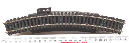 LIFE-LIKE HO: 11pc Brass Curved, Including Feeder track in Fair Used Un-boxed condition.(Italy))