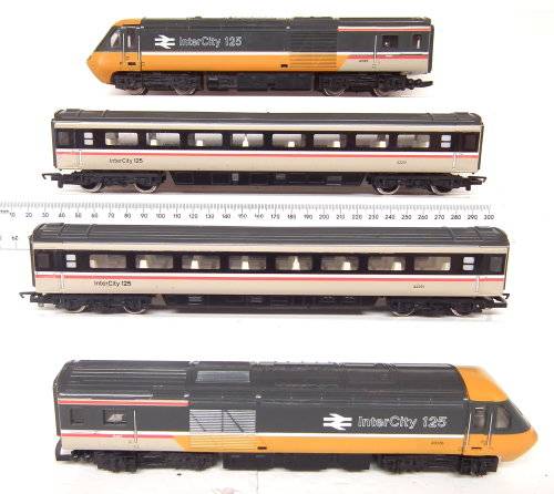 HORNBY OO:  INTER CITY 125 Passenger Train Set in Fair Un-boxed condition (England)