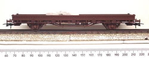 ROCO HO: Detailed Low Sided Stake Wagon in Like New Un-Boxed condition (Austria)