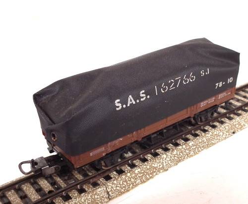 LIMA HO: SAR ES Coal Wagon with Tarpaulin in Good Un-Boxed condition (Italy)