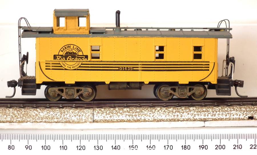 ATHEARN HO/OO: R.G. Caboose  in Good un-boxed condition (USA)