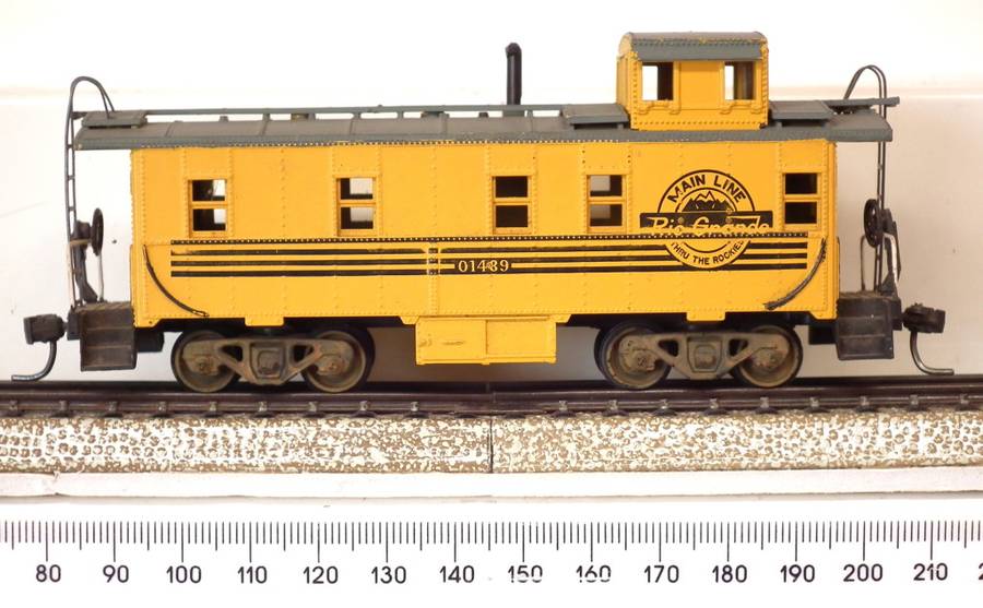 ATHEARN HO/OO: R.G. Caboose  in Good un-boxed condition (USA)