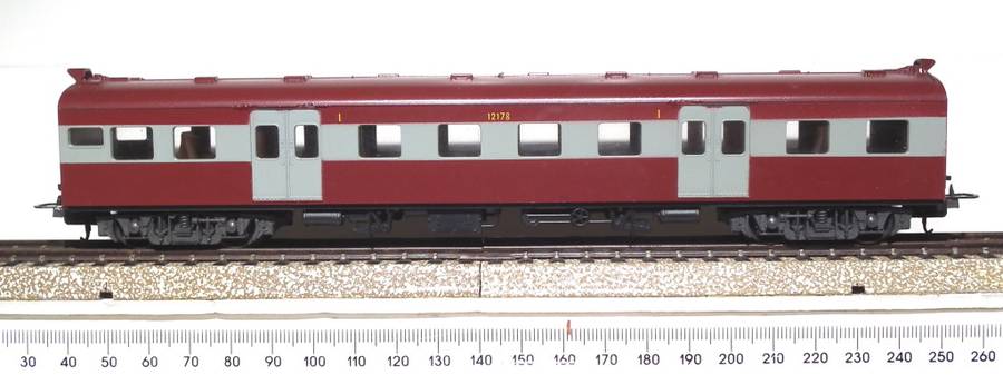 LIMA HO: SAR Suburban 1st Class Passenger Coach in Good un-Boxed condition(Italy)