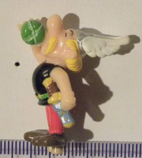 Astrix Kinder Joy Figurine