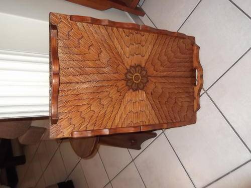 STUNNING WOODEN TRAY