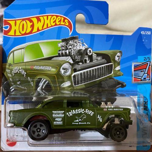 Hotwheels Chevy Bel Air Gasser - Green - Carded - Excellent condition