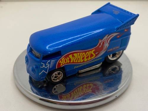 Hotwheels Premium Real Rider - Volkswagen Dragbus - great condition - Loose/uncarded.