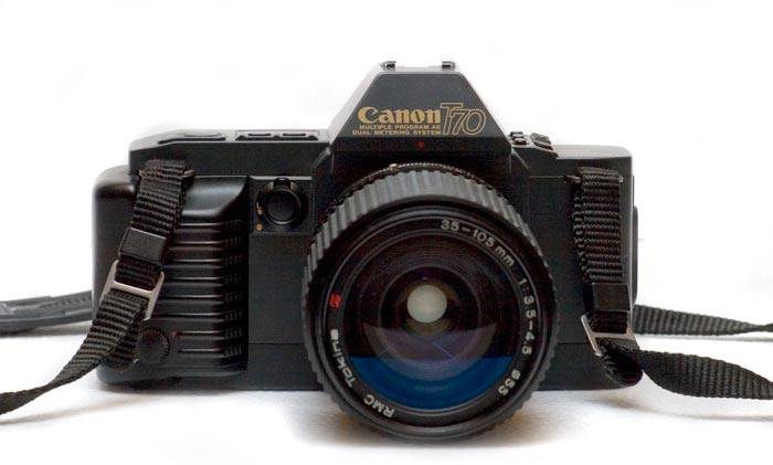 CANON T70 ***SPOTLESS***