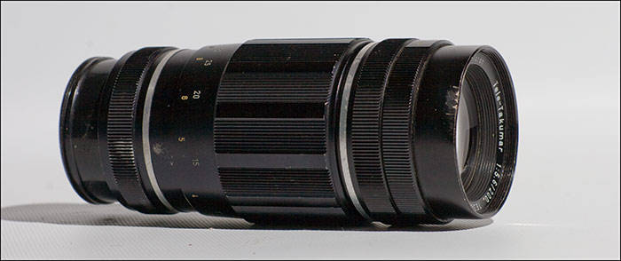 TELE TAKUMAR 200mm 5.6 LENS