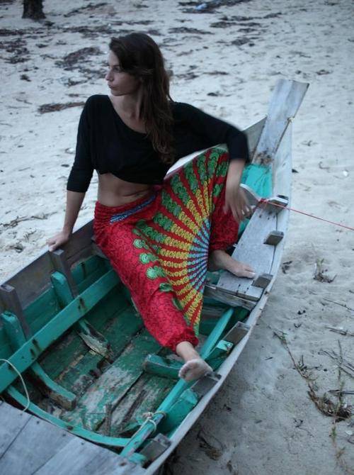 Ladies Baggy Pink and White Mandala Print Aladdin Harem Dress Pants from India