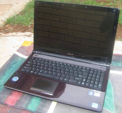 ASUS UL 30V WITH PREMIUM SOUND