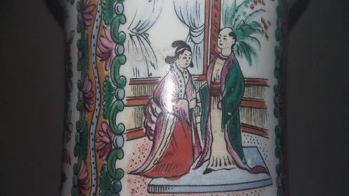 AMAZING LARGE CHINESE PORCELAIN FAMILLE VASE - SIGNED!!