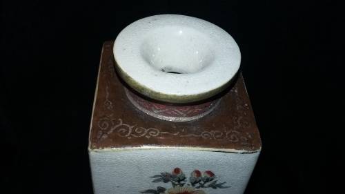 ANTIQUE CHINESE DOUBLE-SIDED VASE - SIGNED!