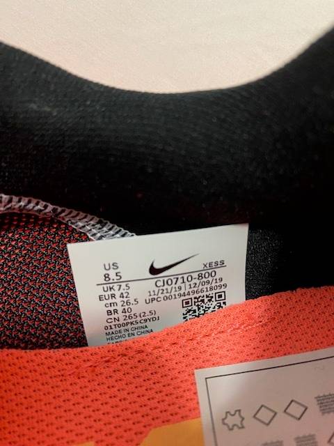 NIKE RIVAL FLY 2