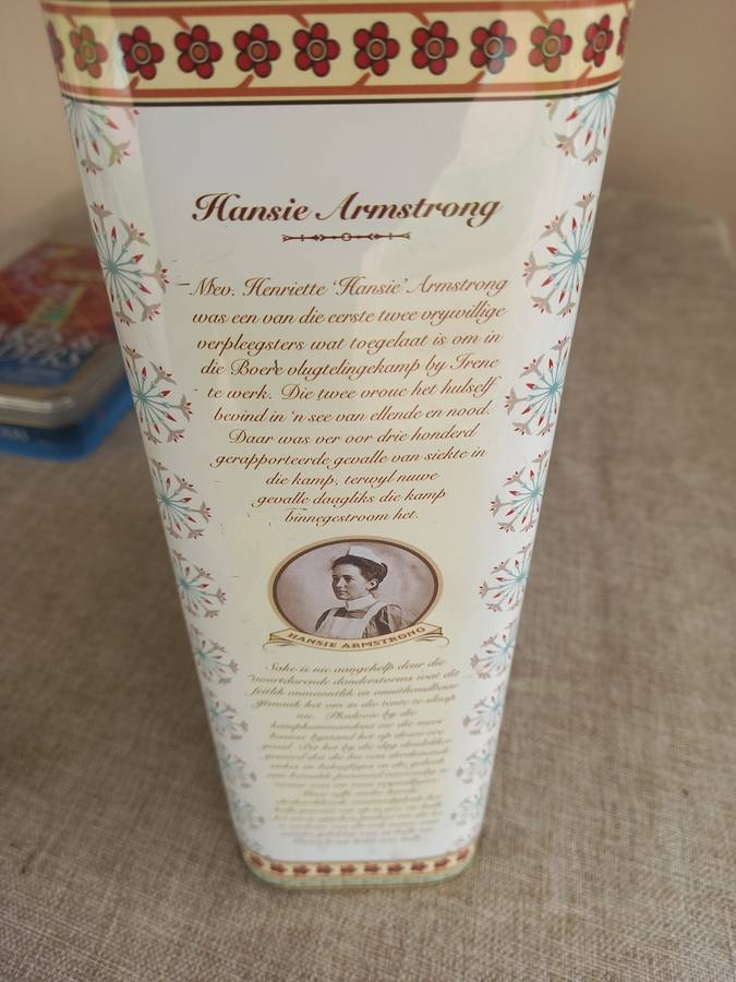 Ouma rusk 1kg tin 1899-1902 Commemorative edition