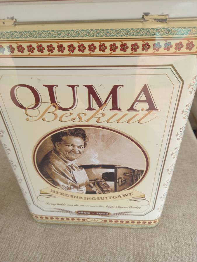 Ouma rusk 1kg tin 1899-1902 Commemorative edition