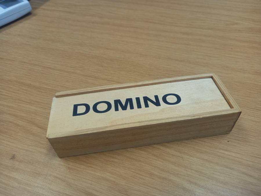 Dominoes - Domino - game set
