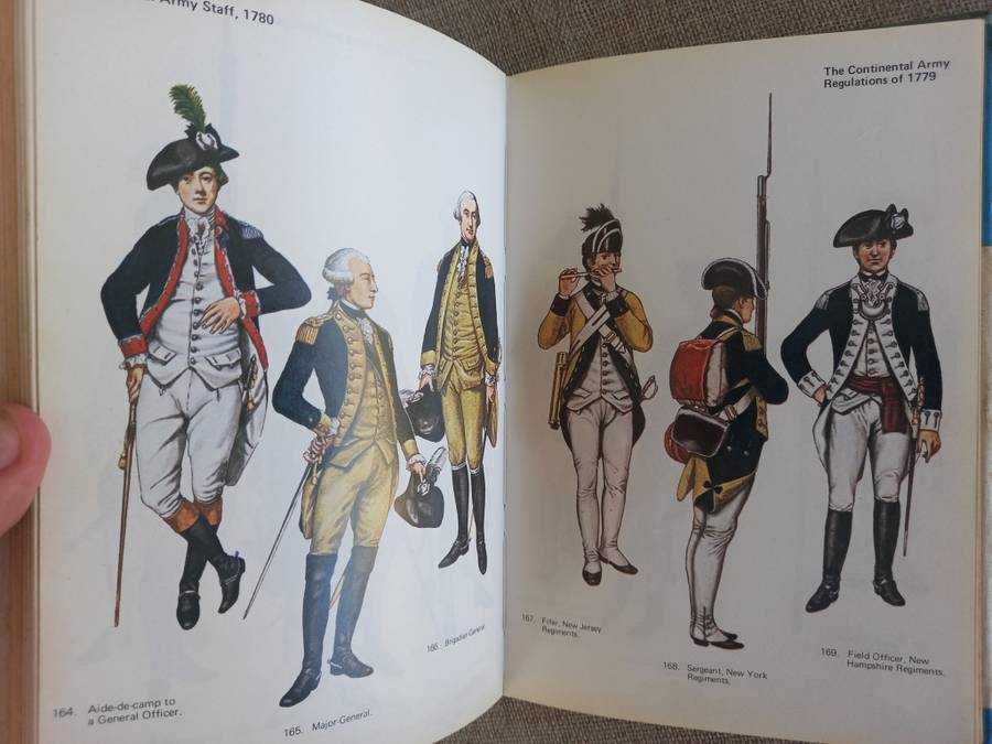 Uniforms of the American Revolution - Blandford Colour Series