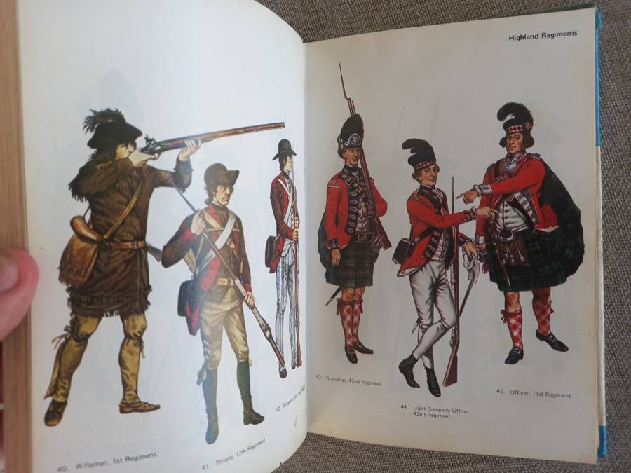 Uniforms of the American Revolution - Blandford Colour Series
