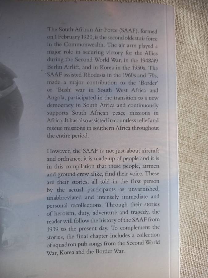 TUMULT IN THE CLOUDS - STORIES FROM THE SOUTH AFRICAN AIR FORCE, 19202010 - Dean Wingrin