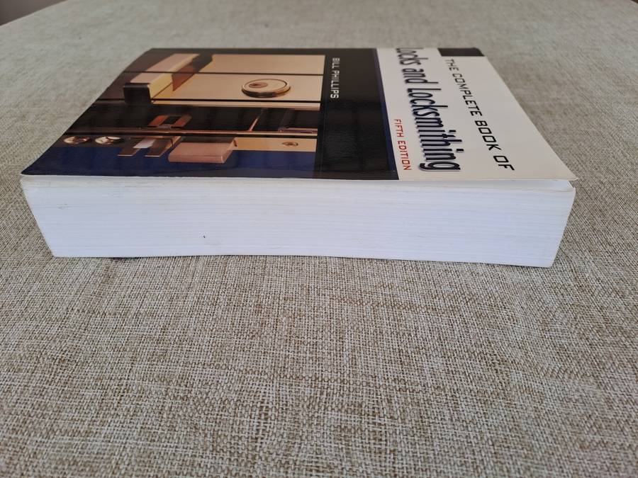 The Complete Book of Locks and Locksmithing 5th Edition - Bill Phillips