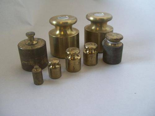 SCALE WEIGHTS