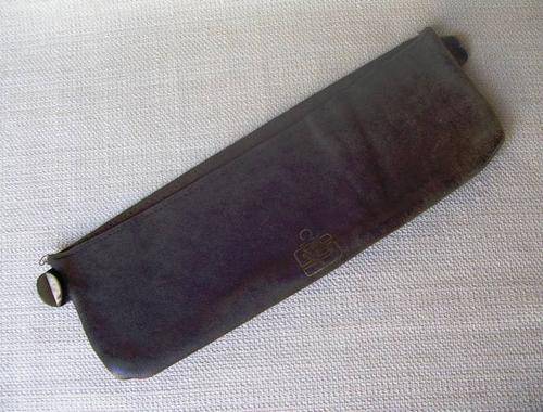 VINTAGE  LEATHER WALLET / PIPE POUCH