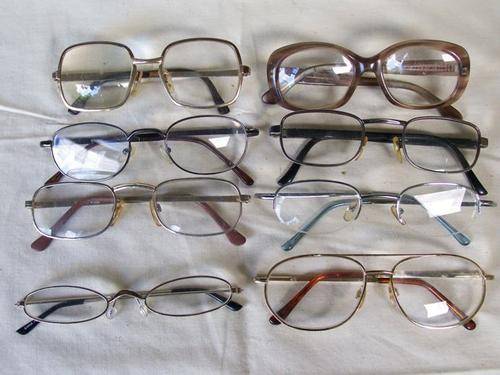 VINTAGE AND LATER LOT OF SPECTICALS