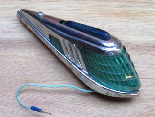 VINTAGE RETRO BICYCLE MUDGUARD REFLECTOR/LIGHT/DECAL