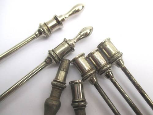 VINTAGE MEDICAL INJECTION SYRINGE