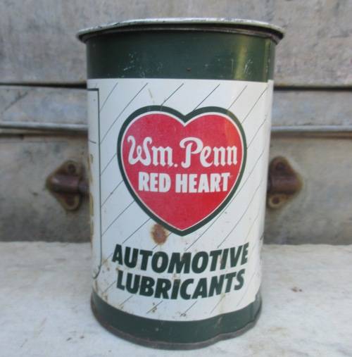 WM. PENN RED HEART GREASE TIN